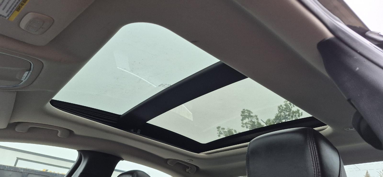 2016 Chrysler 200 C Platinum