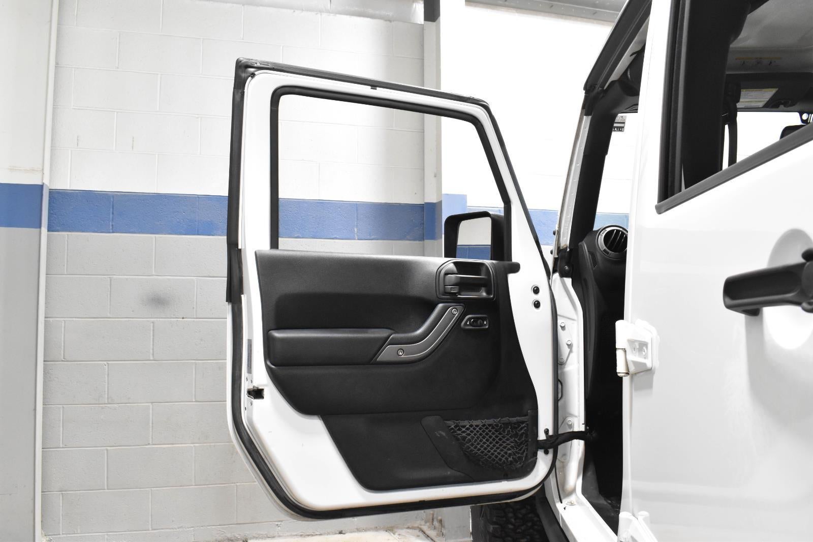 2017 Jeep Wrangler Unlimited Willy Wheeler 4x4