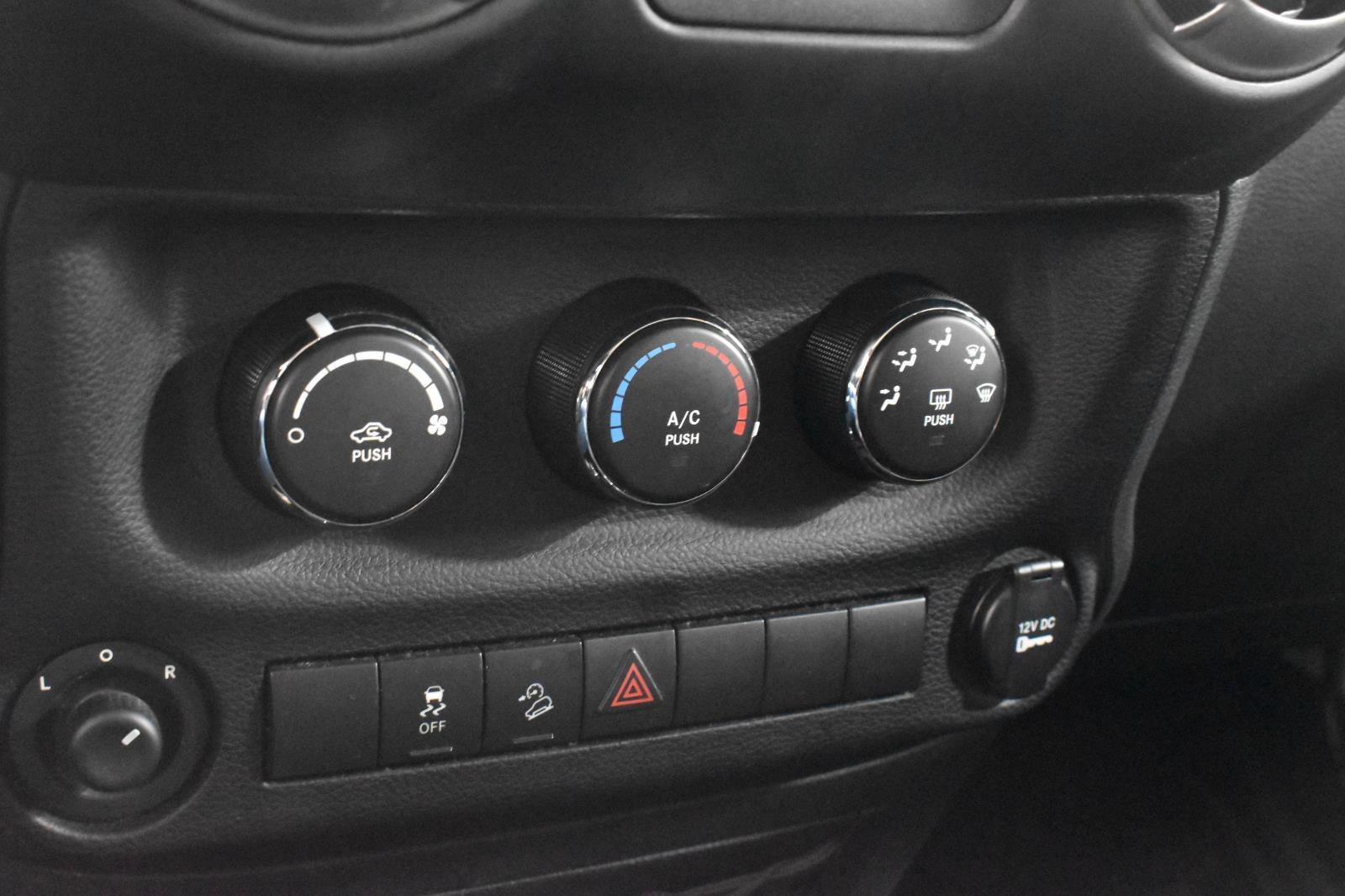 2017 Jeep Wrangler Unlimited Willy Wheeler 4x4