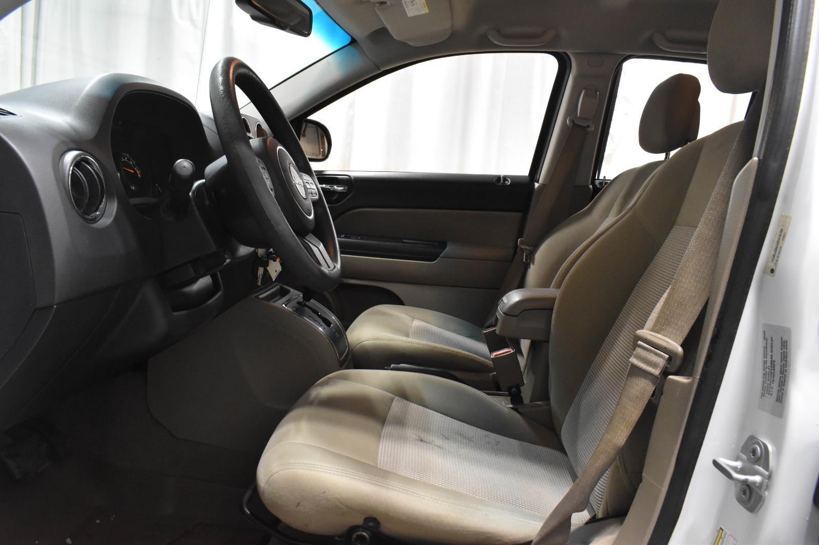 2016 Jeep Compass Sport