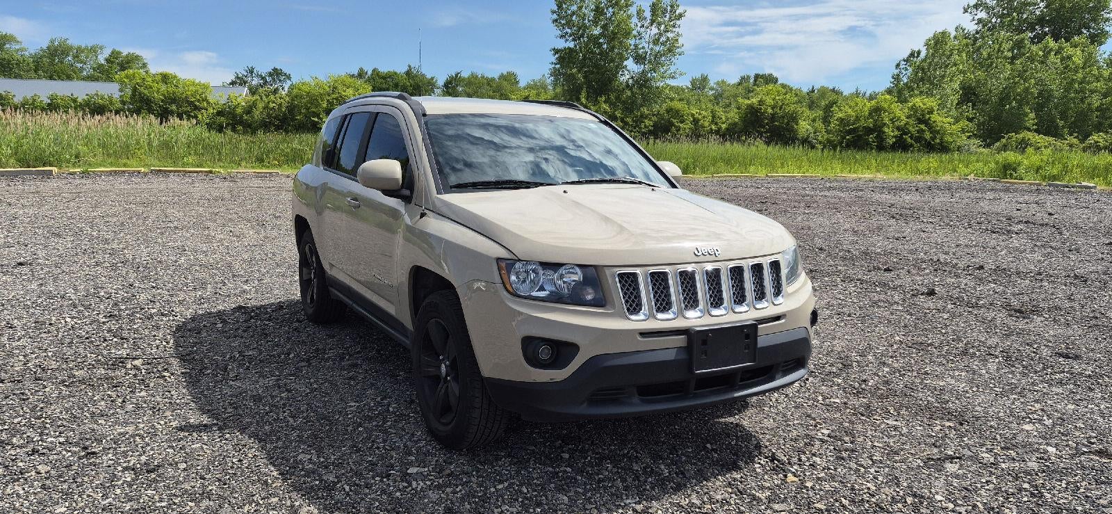 Used 2017 Jeep Compass Latitude with VIN 1C4NJDEB2HD176301 for sale in Monroe, MI