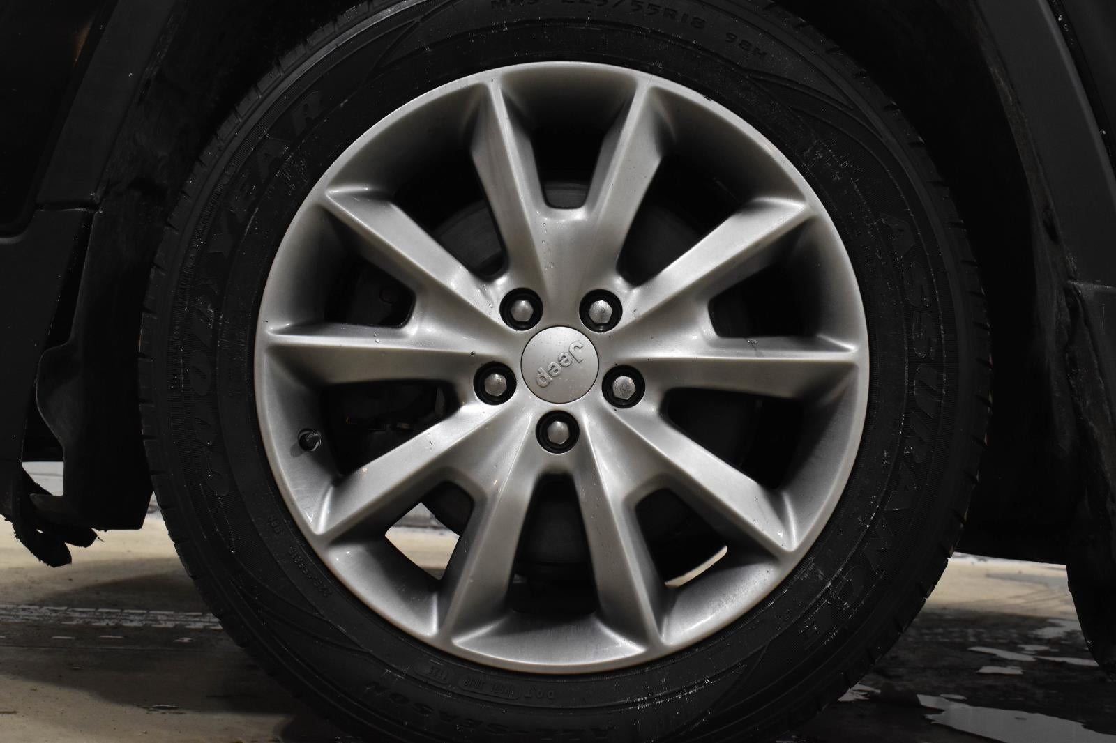 2018 Jeep Cherokee Limited FWD