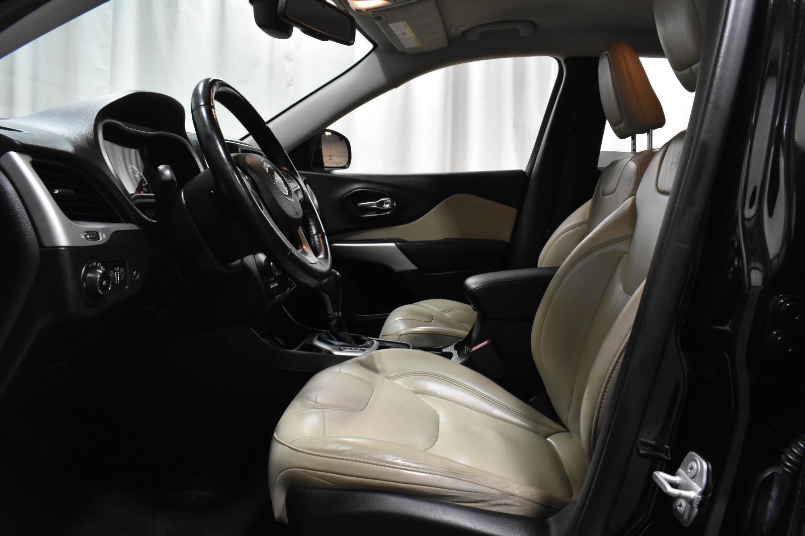 2018 Jeep Cherokee Limited FWD