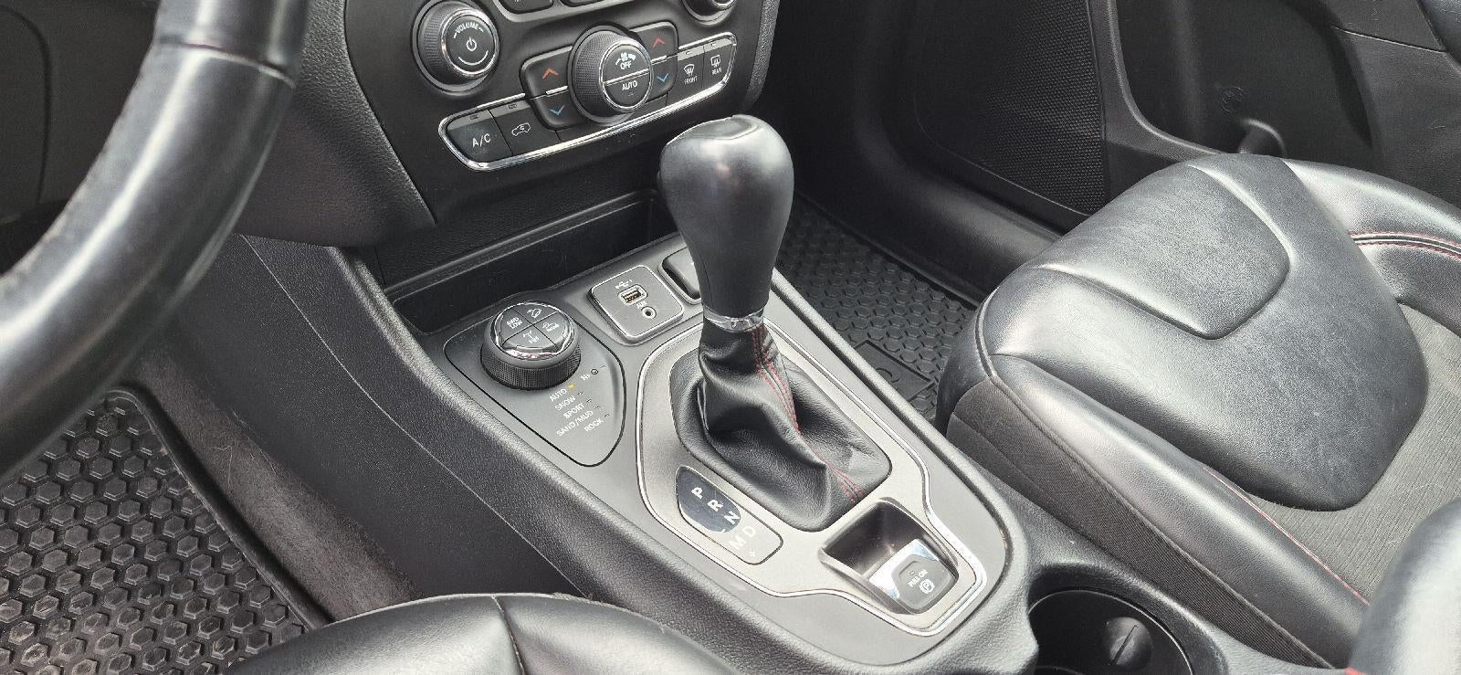 2020 Jeep Cherokee Trailhawk 4x4
