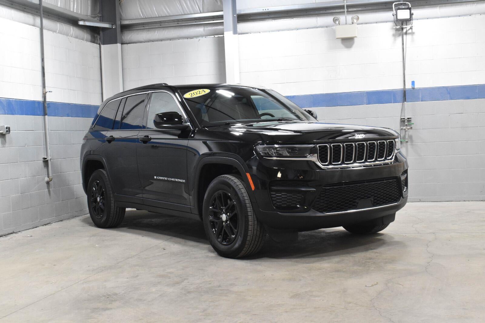 2024 Jeep Grand Cherokee Laredo X 4x4