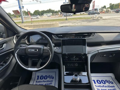 2024 Jeep Grand Cherokee Laredo X 4x4