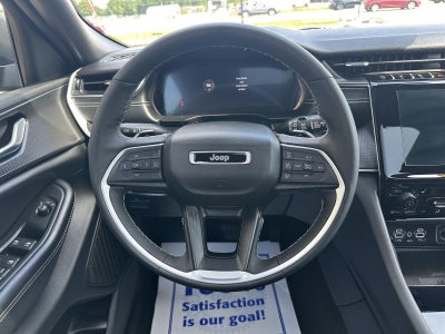 2024 Jeep Grand Cherokee Laredo X 4x4