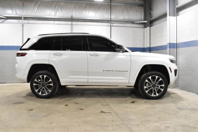 2022 Jeep Grand Cherokee Overland 4x4