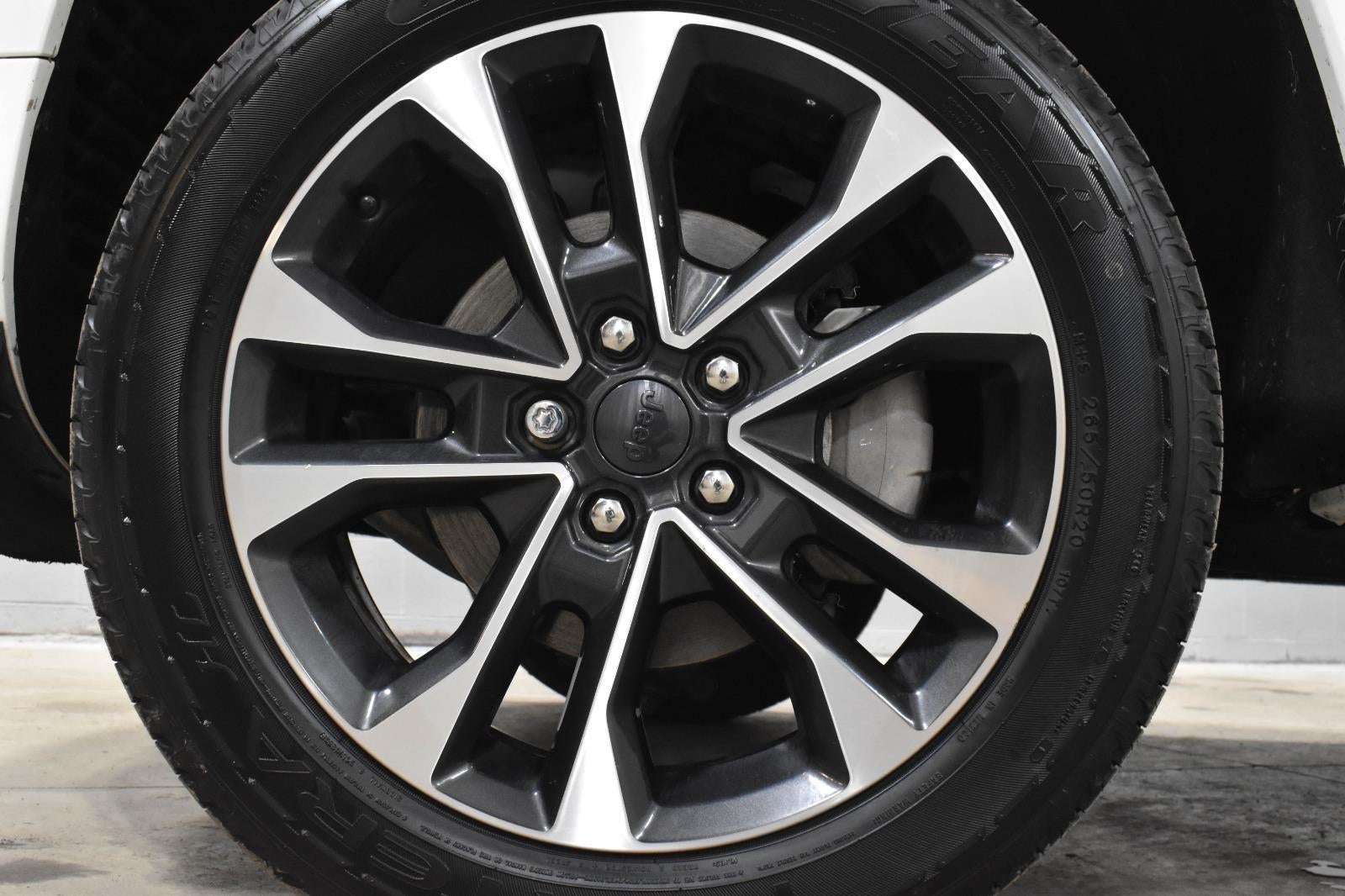 2022 Jeep Grand Cherokee Overland 4x4