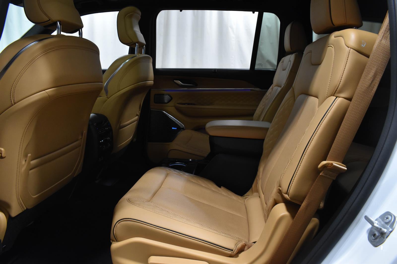 2022 Jeep Grand Cherokee L Summit