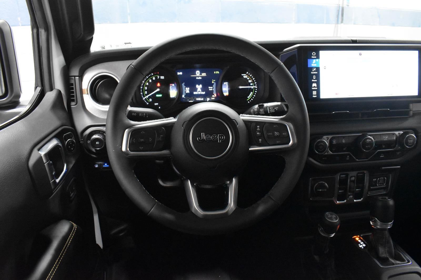 2025 Jeep Wrangler 4xe Sahara