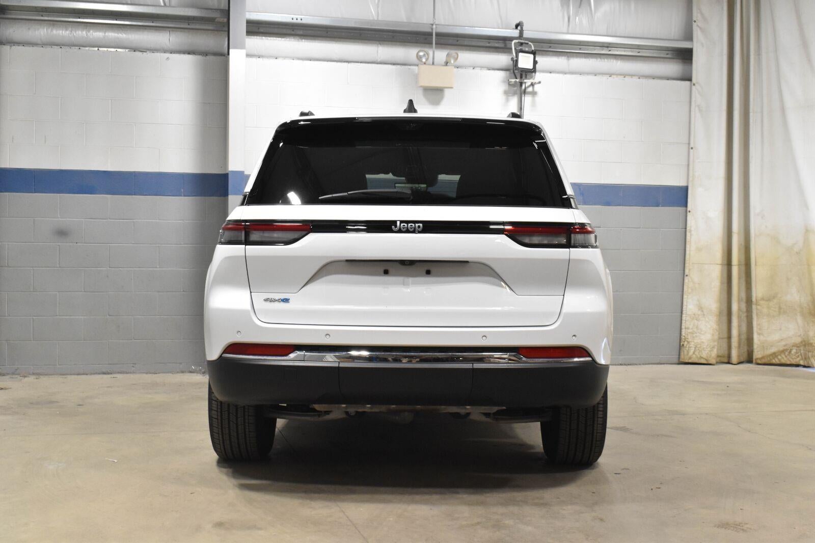 2025 Jeep Grand Cherokee 4xe NA