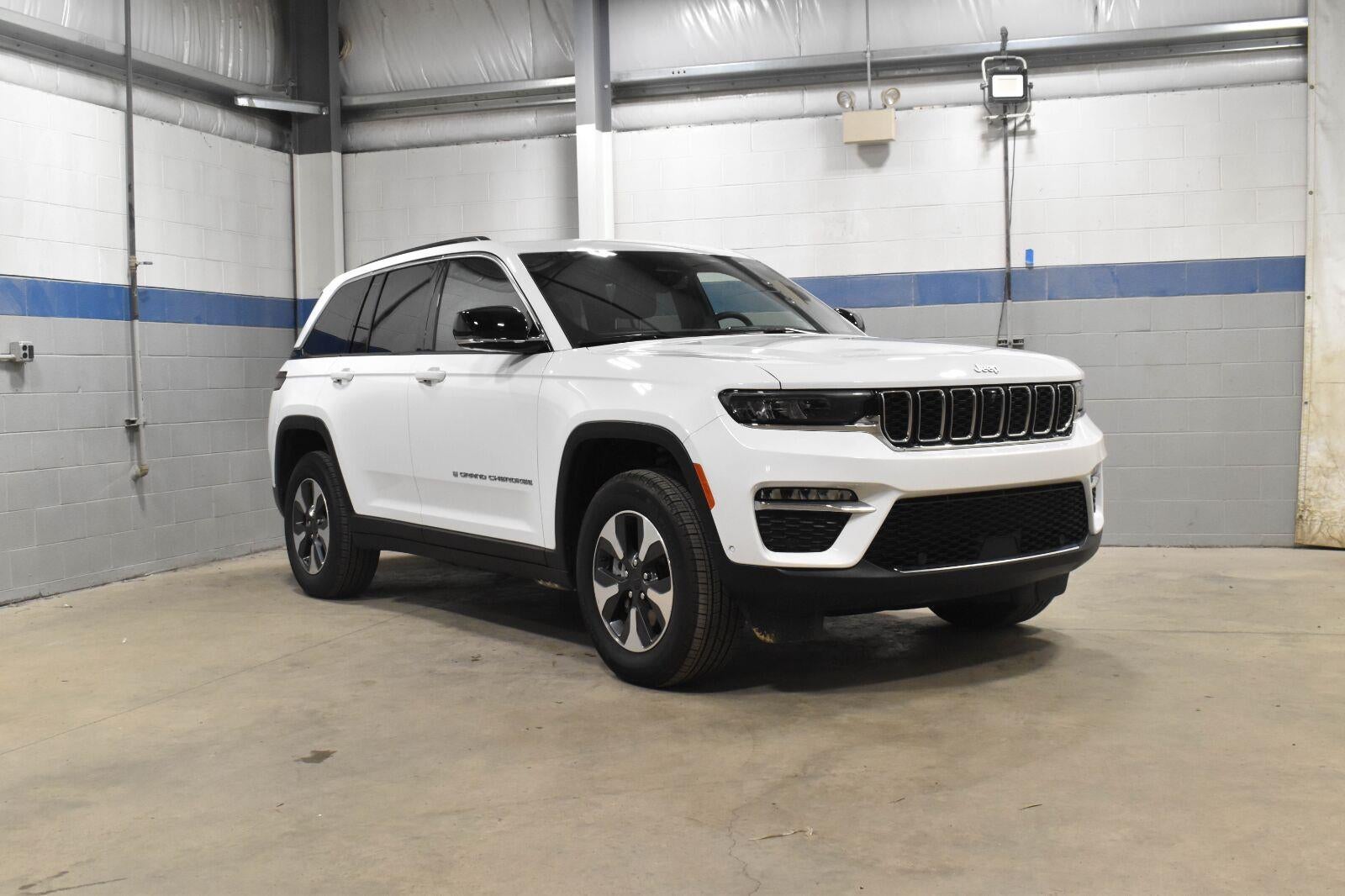 2025 Jeep Grand Cherokee 4xe NA