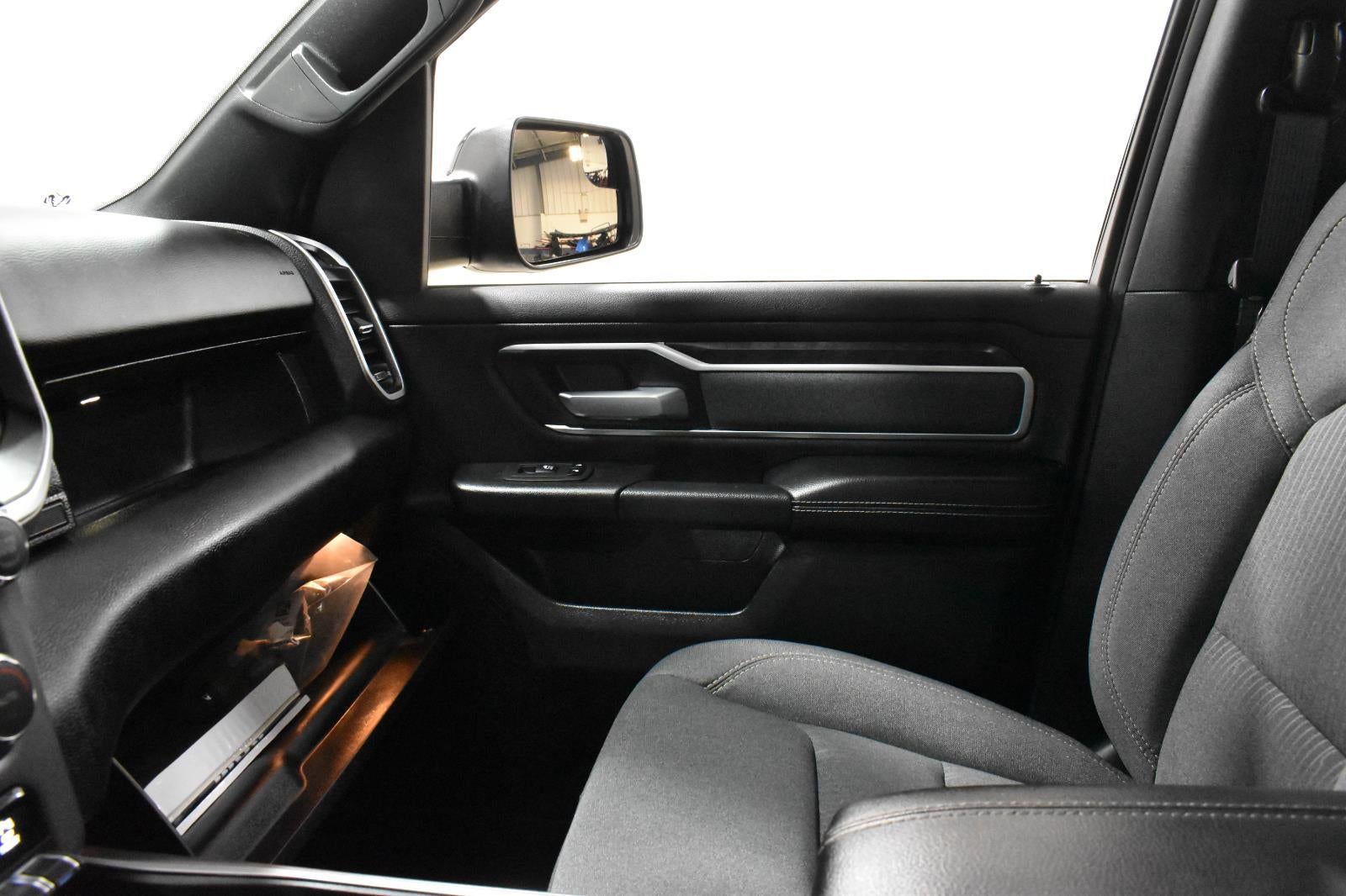 2021 RAM 1500 Big Horn Quad Cab 4x4 6'4" Box