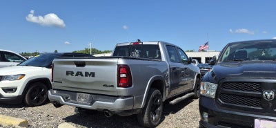 2025 RAM 1500 Big Horn Crew Cab 4x4 5'7" Box