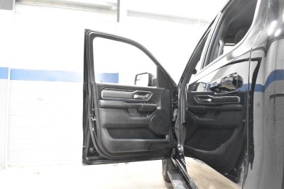 2021 RAM 1500 Big Horn Crew Cab 4x4 5'7" Box