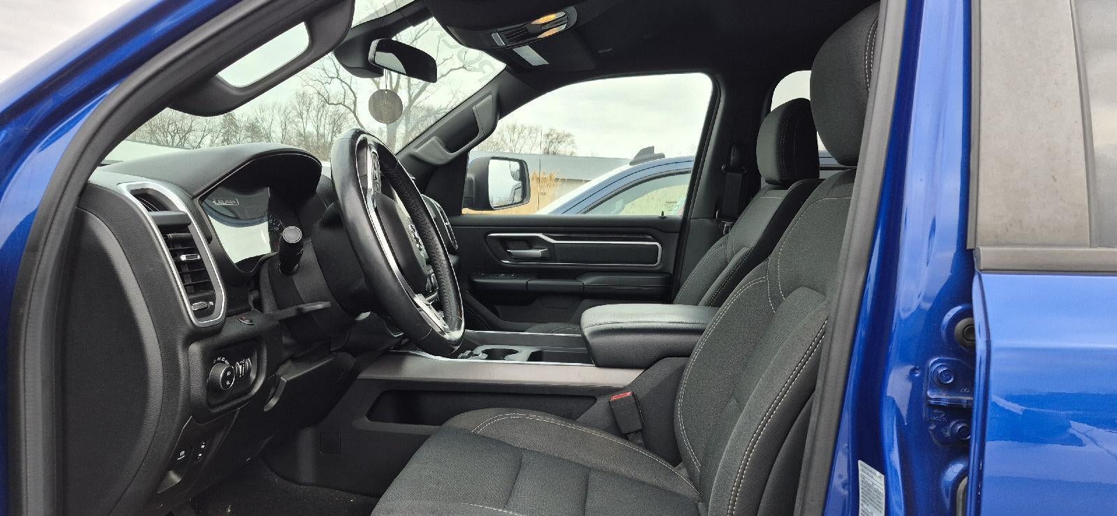 2019 RAM 1500 Big Horn/Lone Star Crew Cab 4x4 5'7" Box