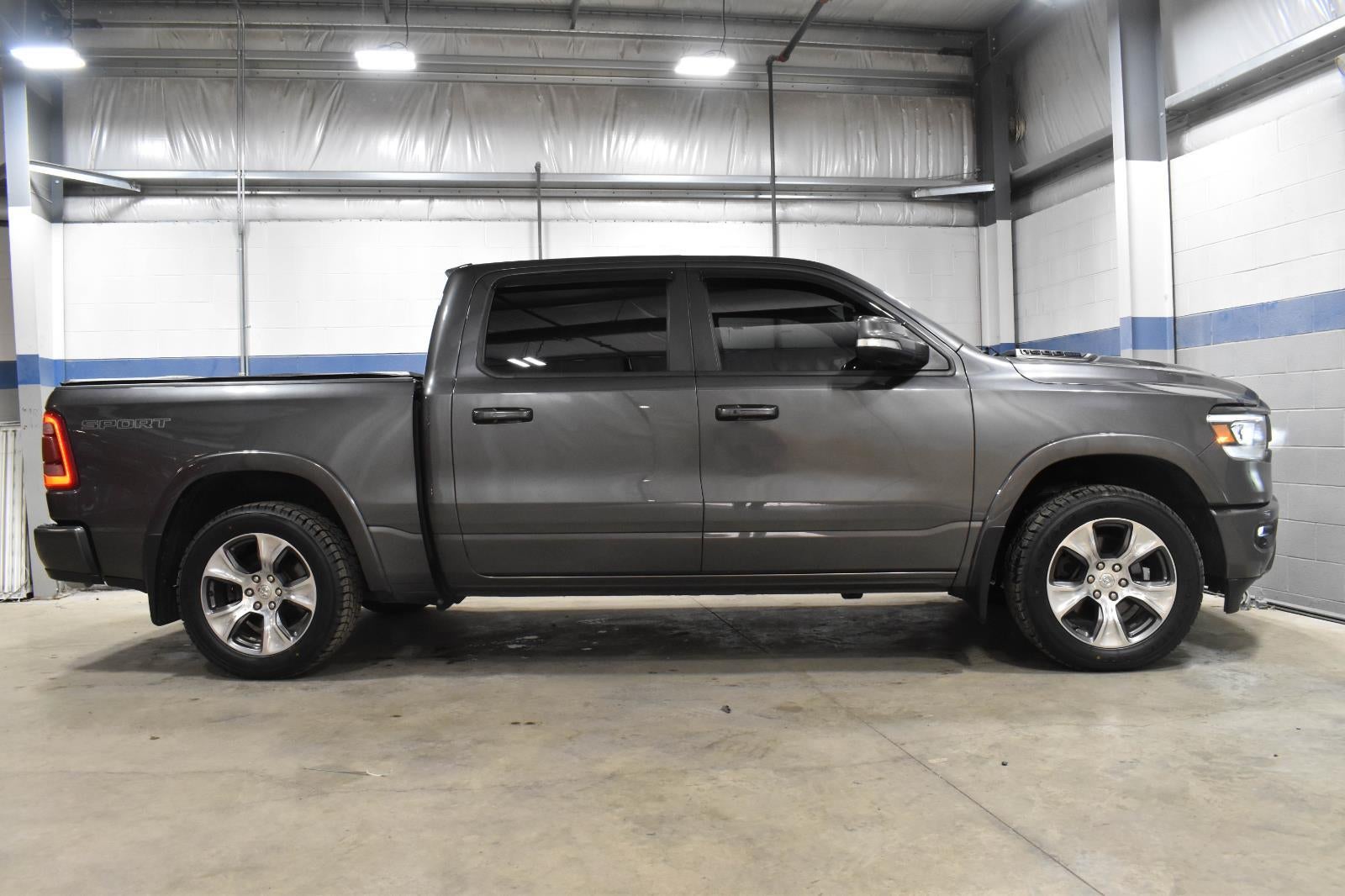 2021 RAM 1500 Laramie Crew Cab 4x4 5'7" Box