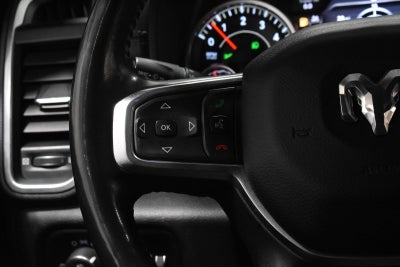 2021 RAM 1500 Laramie Crew Cab 4x4 5'7" Box