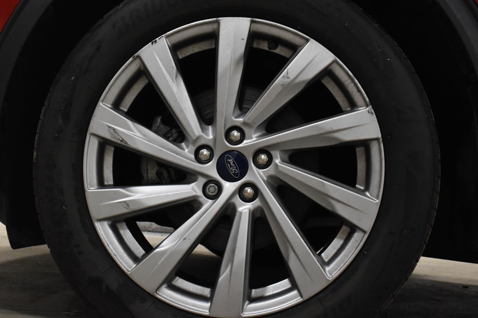 2021 Ford Escape Titanium