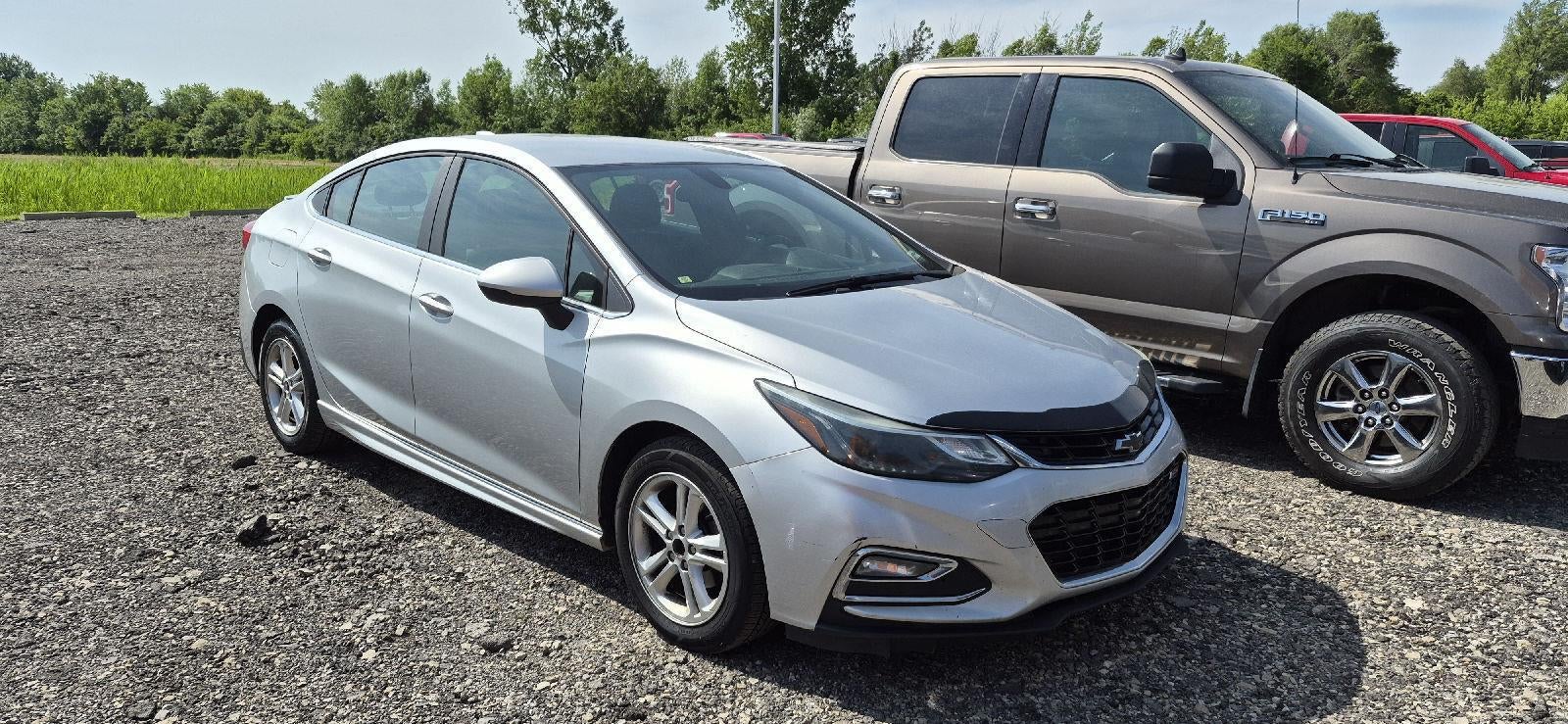 Used 2017 Chevrolet Cruze LT with VIN 1G1BE5SM1H7232111 for sale in Monroe, MI