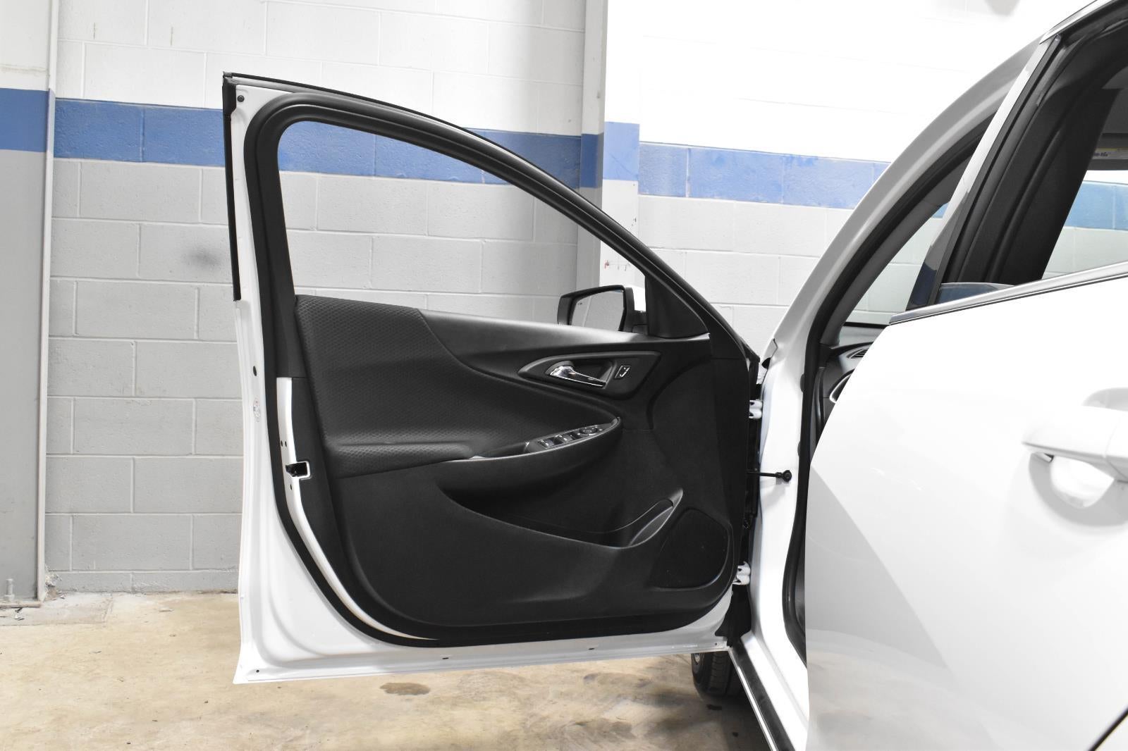 2025 Chevrolet Malibu RS