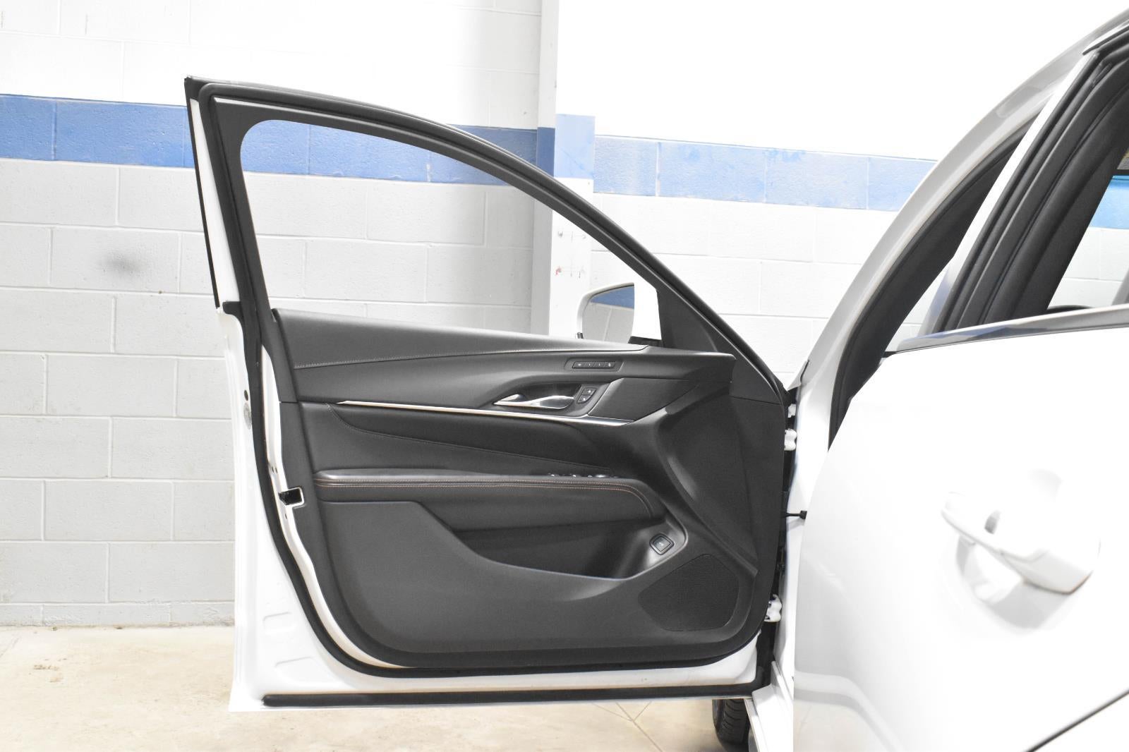 2023 Cadillac CT4 Sport