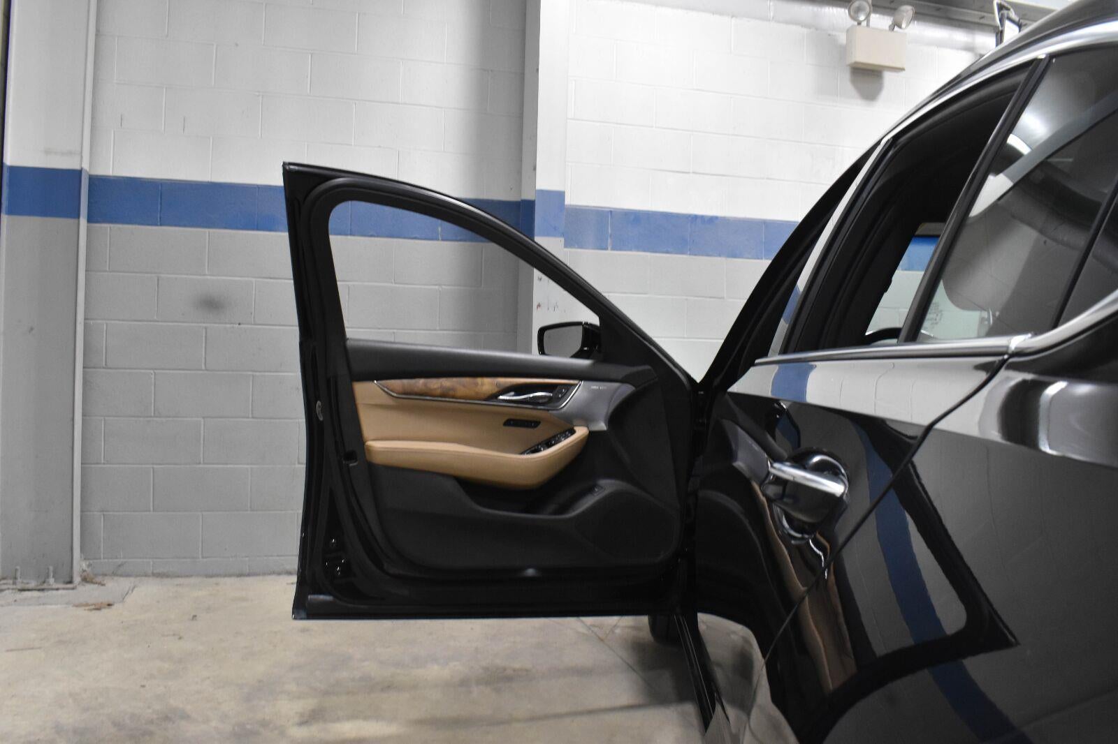 2022 Cadillac CT5 Premium Luxury