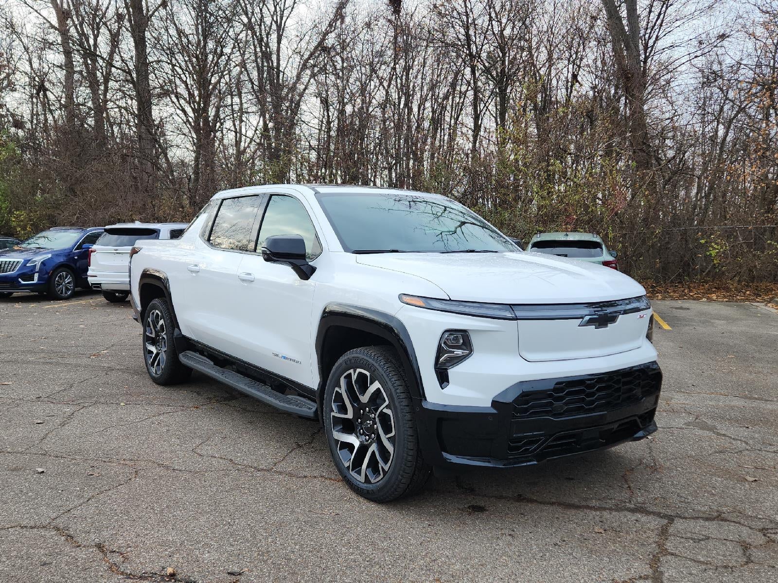 2025 Chevrolet Silverado EV RST - Extended Range