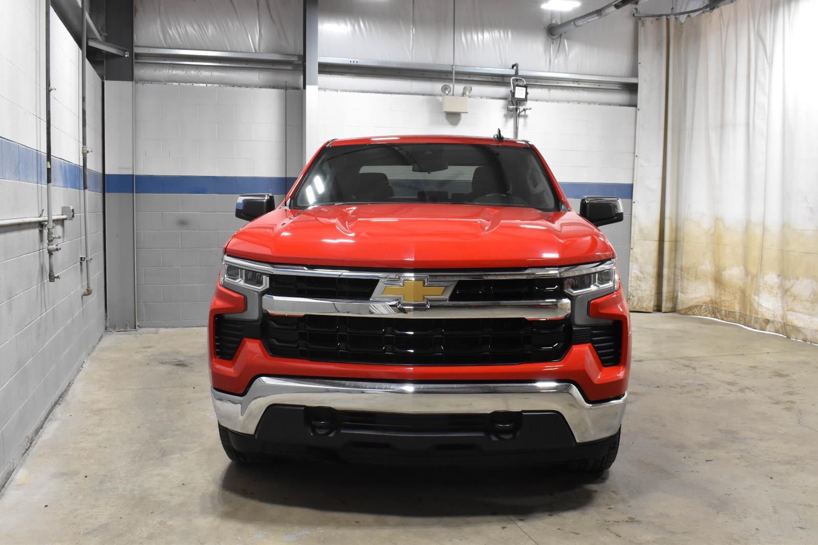 2022 Chevrolet Silverado 1500 LT (2FL)
