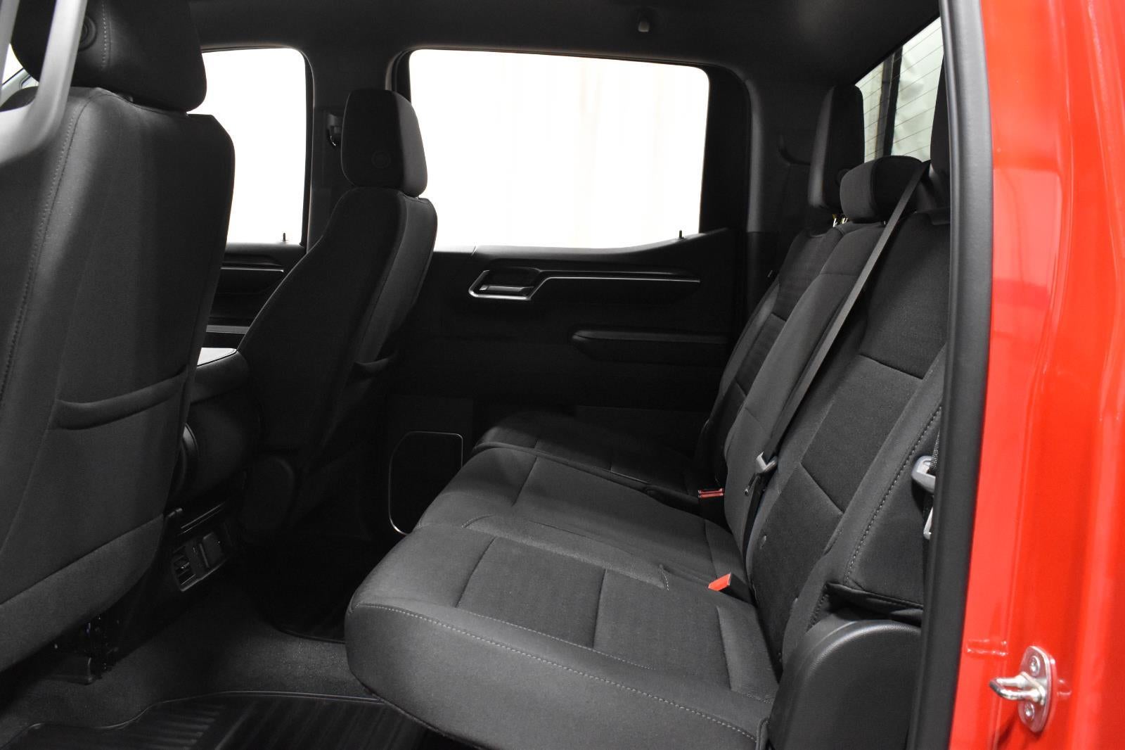 2022 Chevrolet Silverado 1500 LT (2FL)