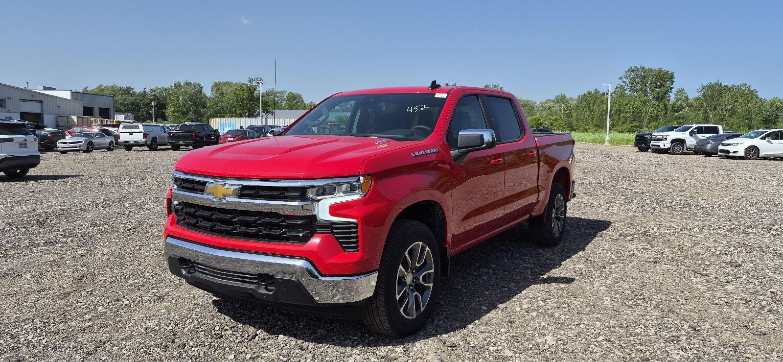 2026 Chevrolet Silverado 1500 LT (2FL)