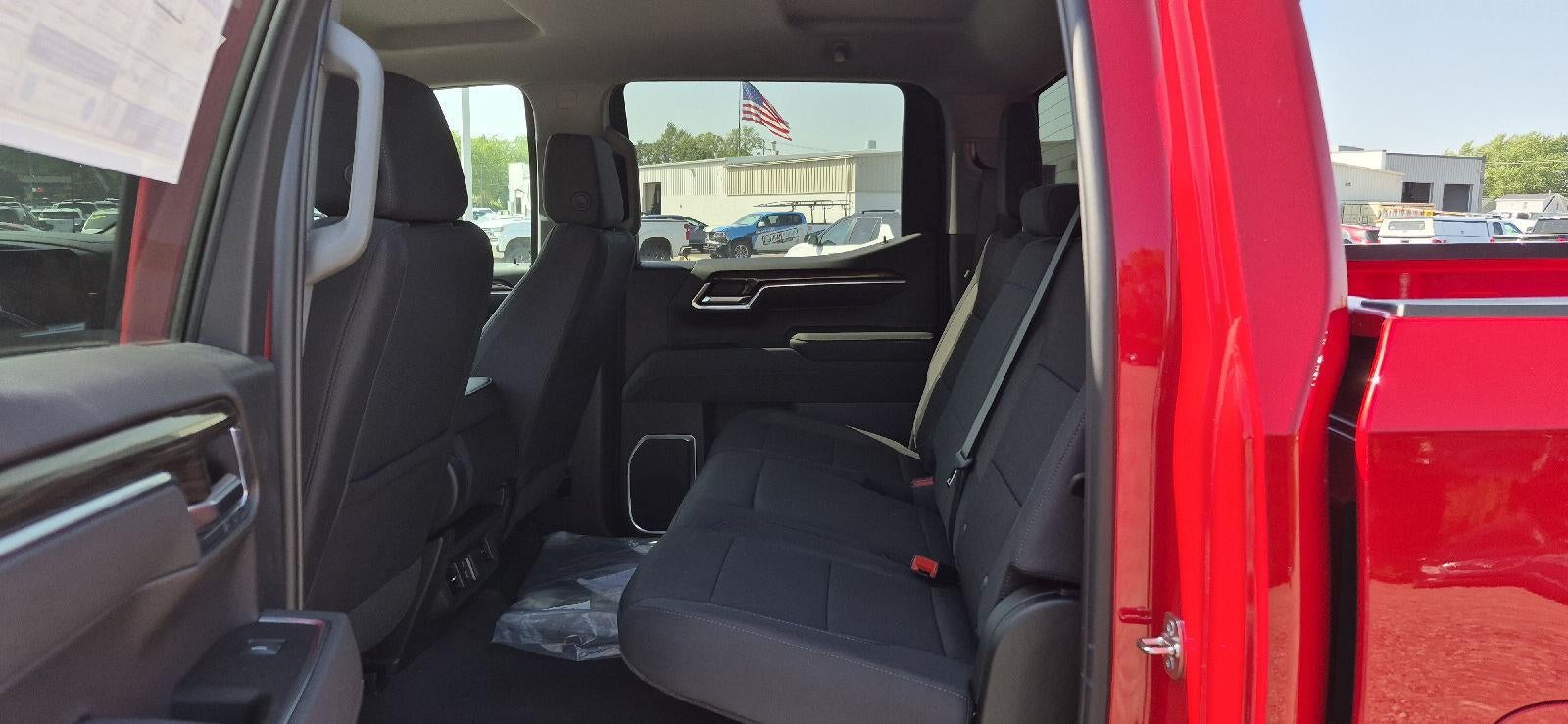 2026 Chevrolet Silverado 1500 LT - Photo 11