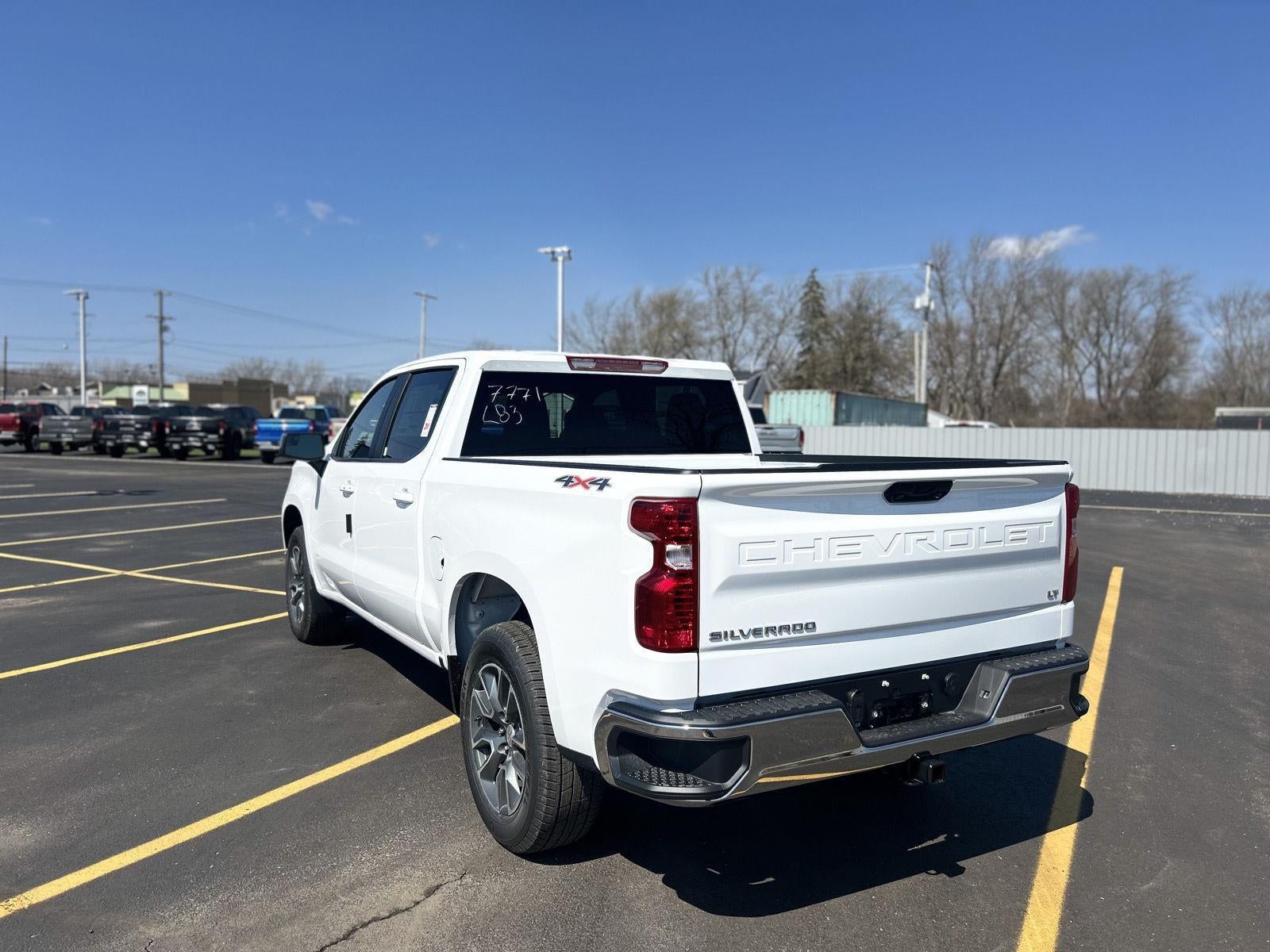 2026 Chevrolet Silverado 1500 LT (2FL)