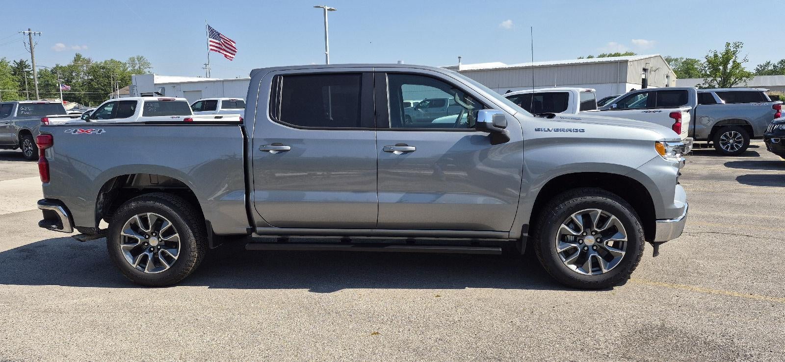 2026 Chevrolet Silverado 1500 LT (2FL)