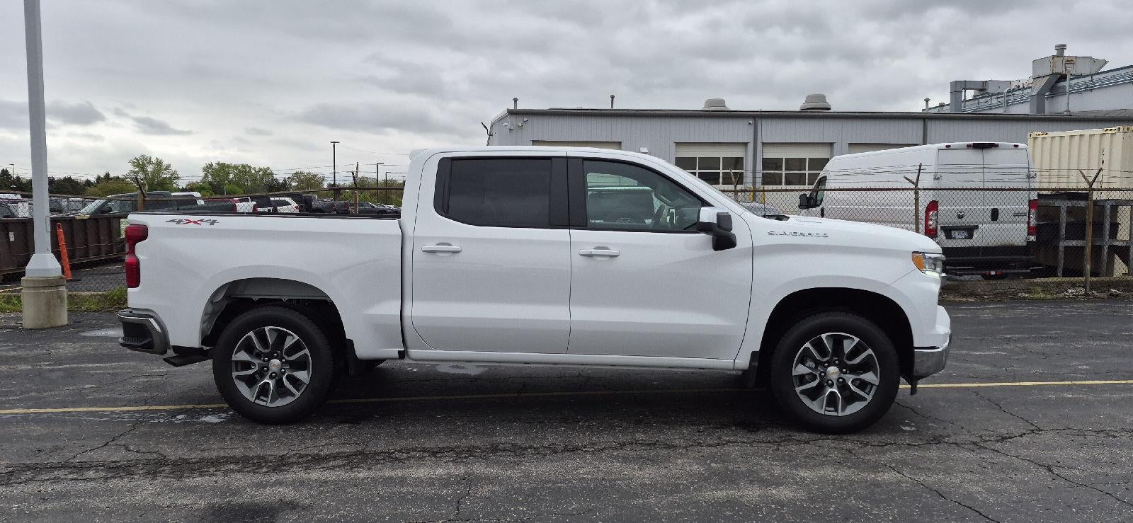 2026 Chevrolet Silverado 1500 LT (2FL)