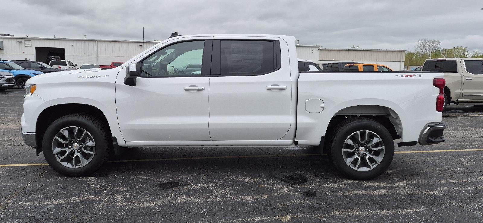 2026 Chevrolet Silverado 1500 LT (2FL)
