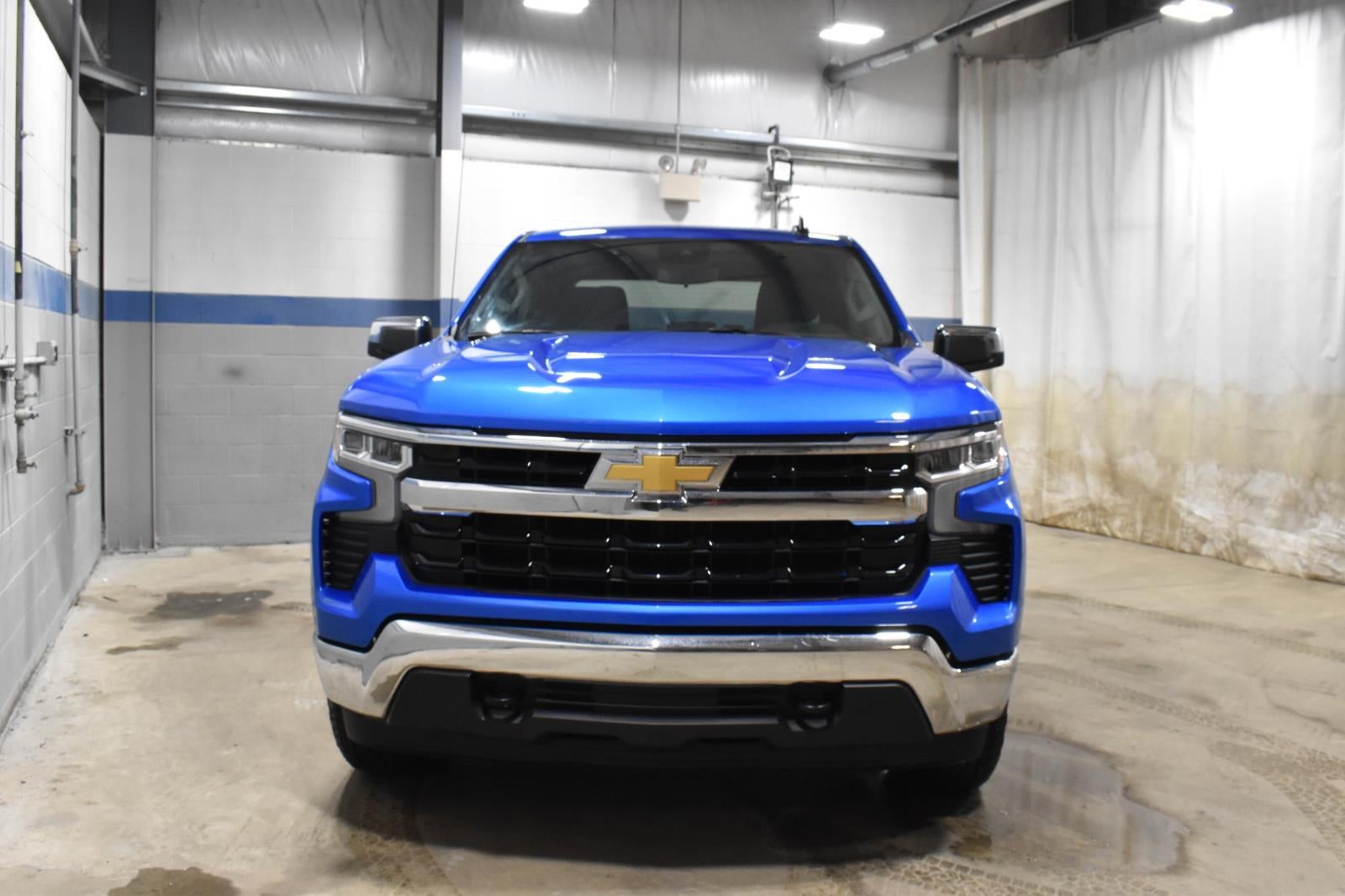 2025 Chevrolet Silverado 1500 LT (2FL)