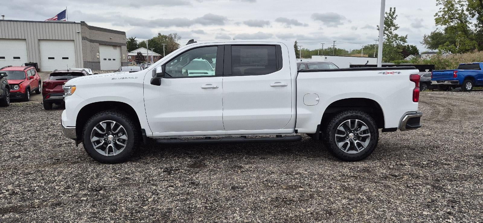 2026 Chevrolet Silverado 1500 LT (2FL)