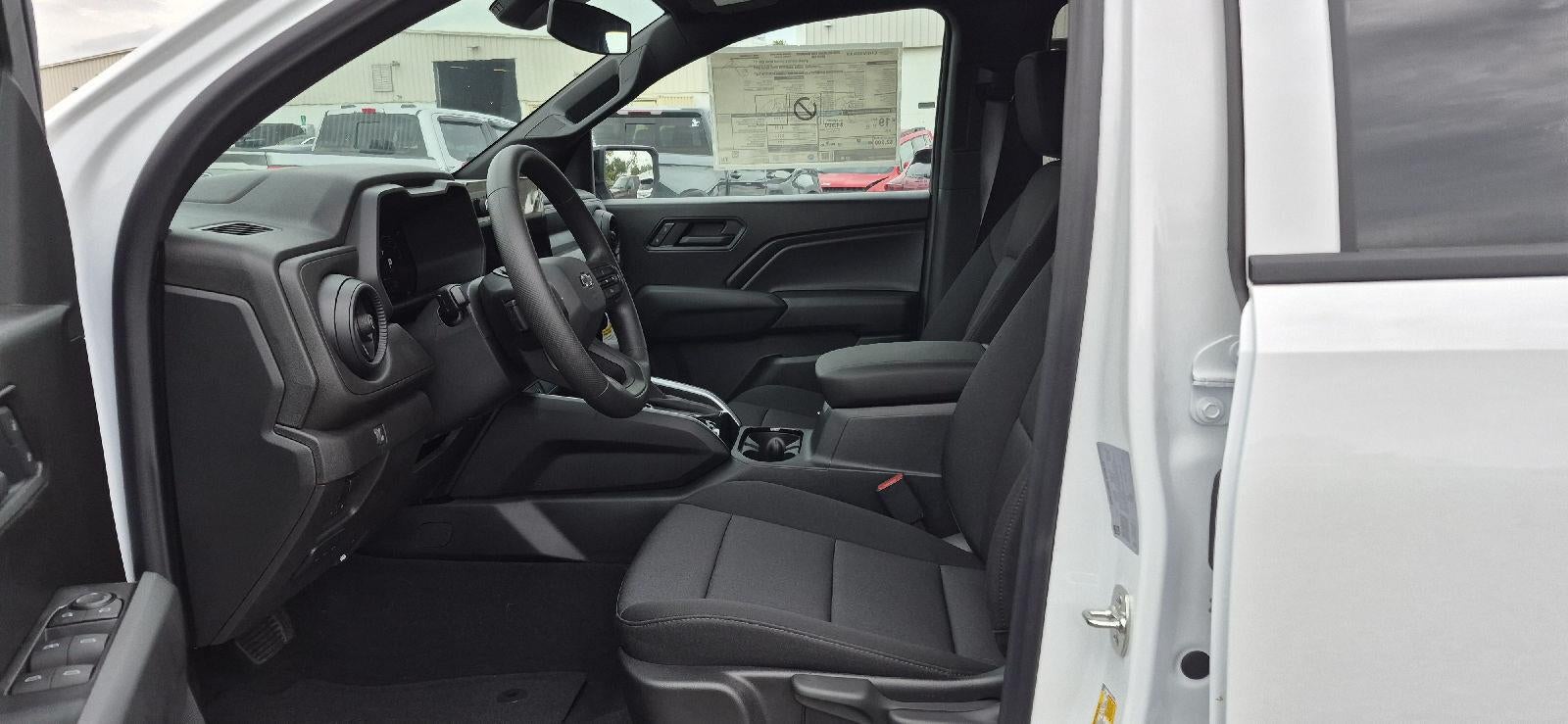 2026 Chevrolet Colorado Trail Boss - Photo 10
