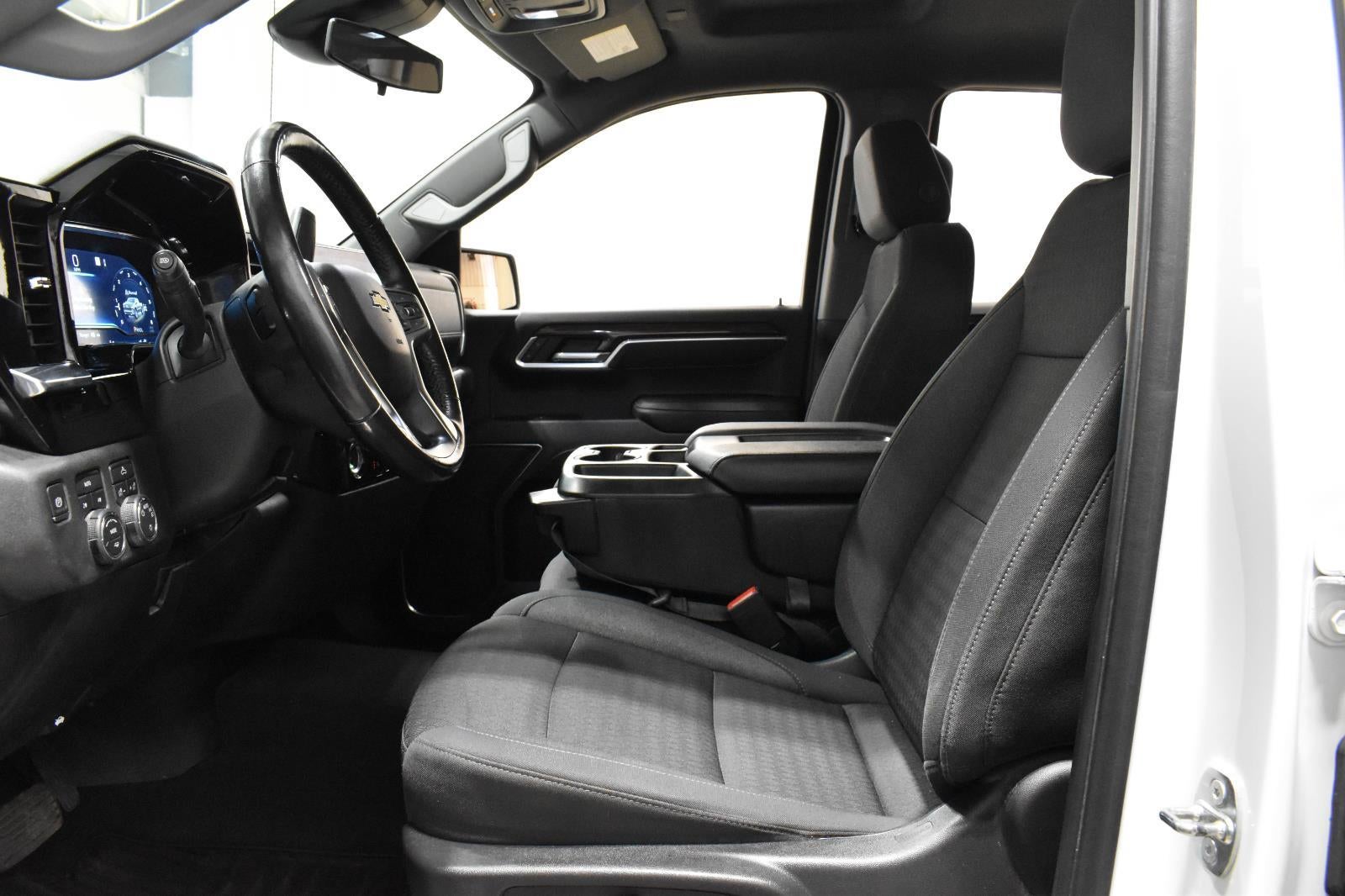 2022 Chevrolet Silverado 1500 LT (2FL)