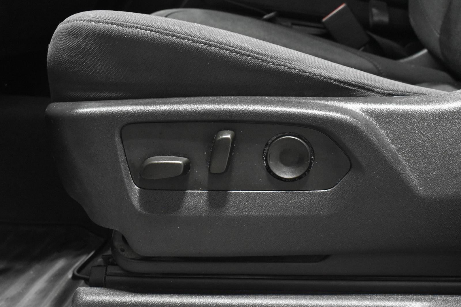 2022 Chevrolet Silverado 1500 LT (2FL)