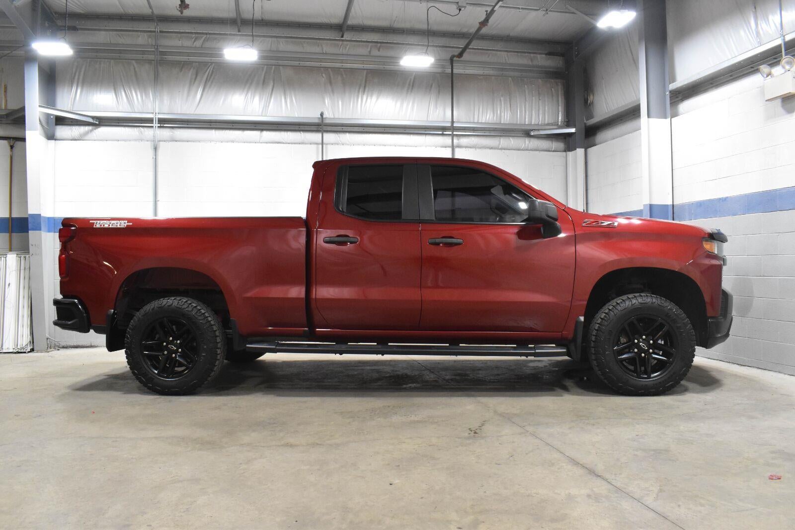 2020 Chevrolet Silverado 1500 Custom Trail Boss