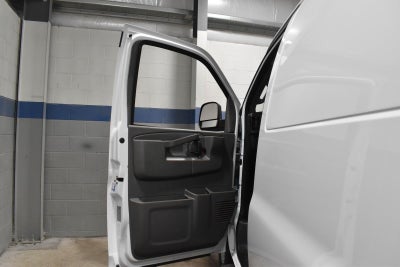 2024 Chevrolet Express Cargo 2500 WT