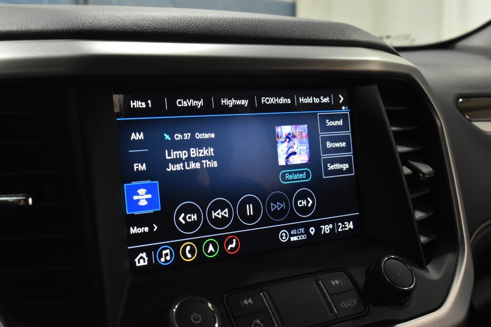2023 GMC Acadia SLE