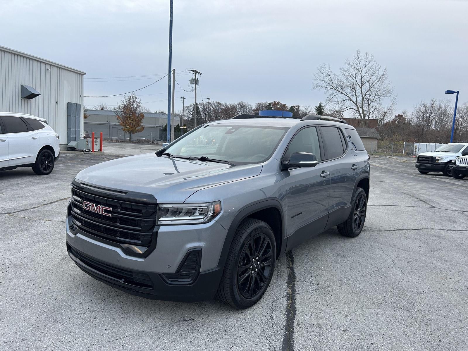 2022 GMC Acadia SLE