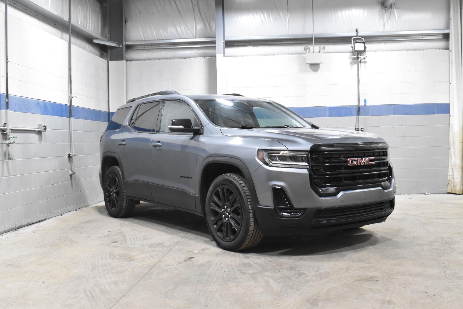 2022 GMC Acadia SLE