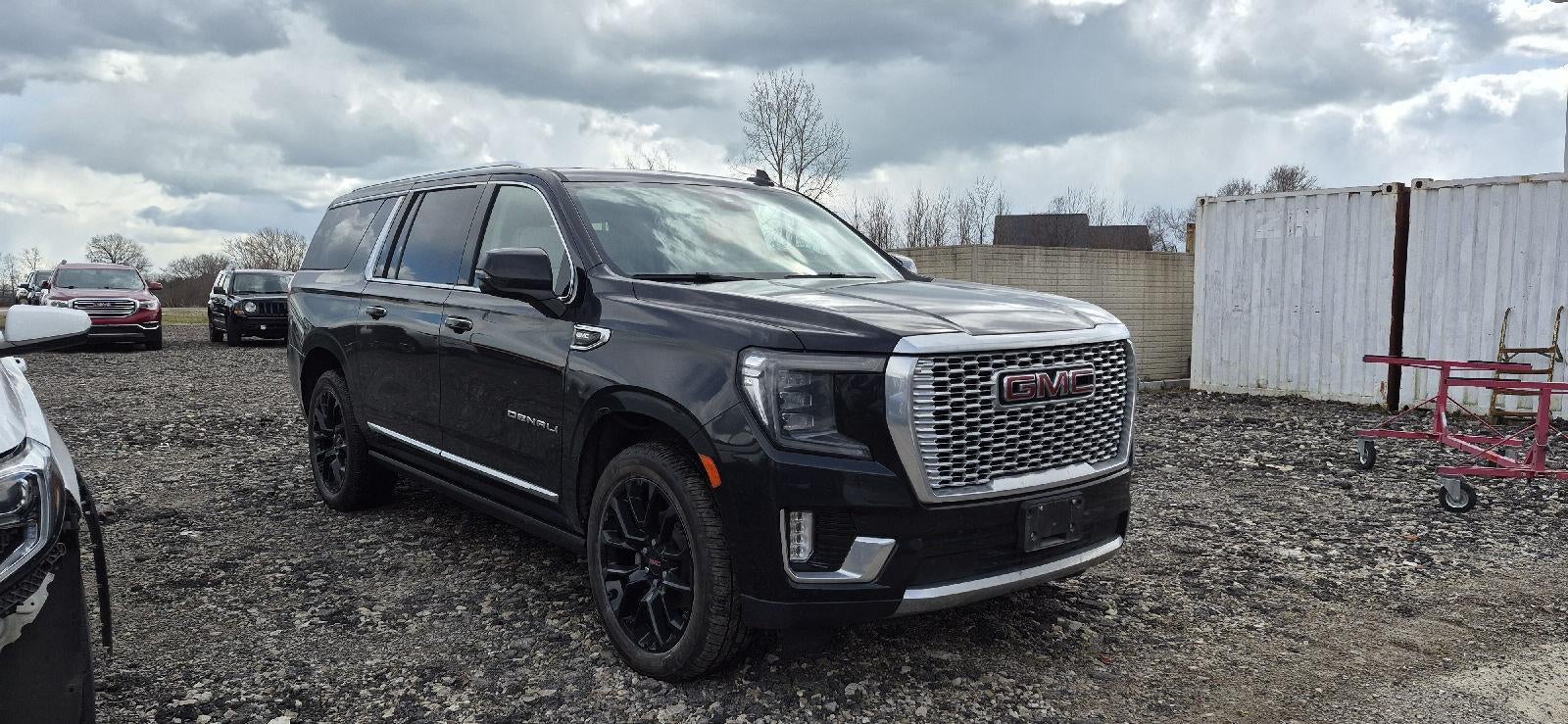 2023 GMC Yukon XL Denali