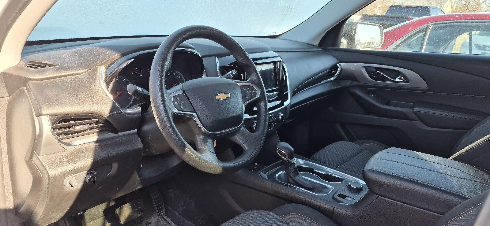 2021 Chevrolet Traverse LS