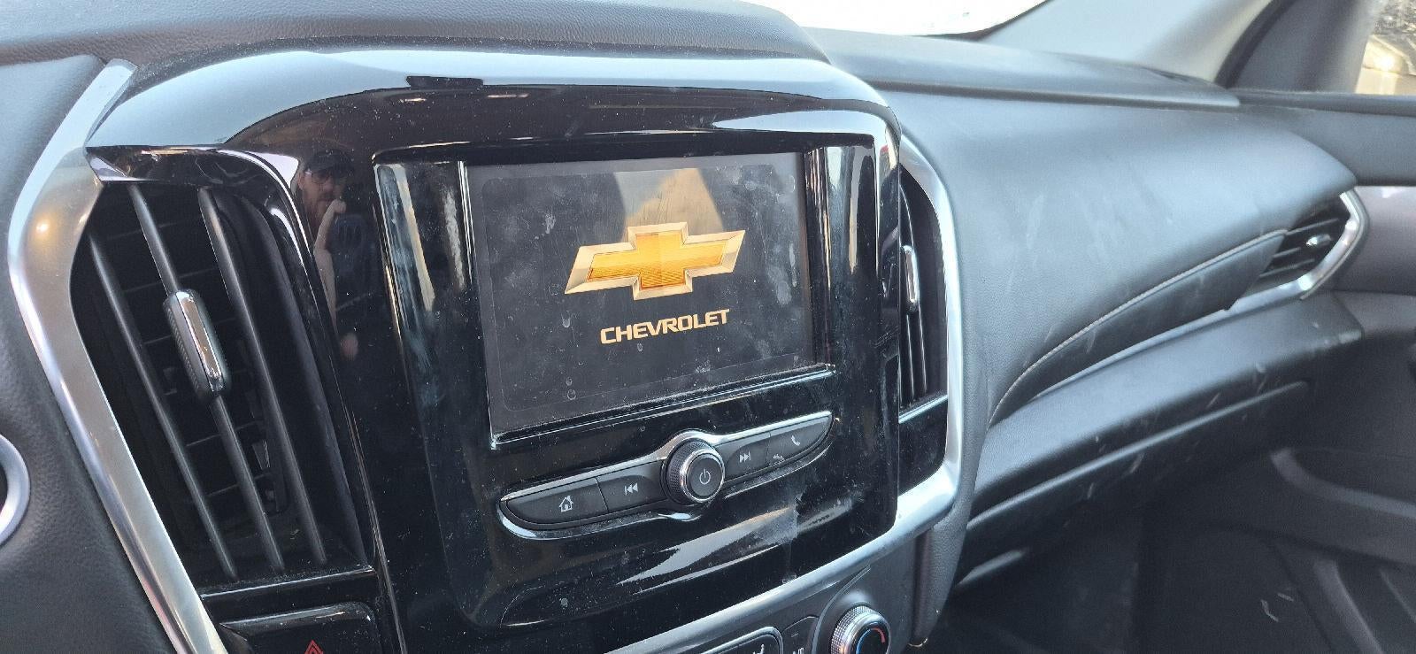 2021 Chevrolet Traverse LS